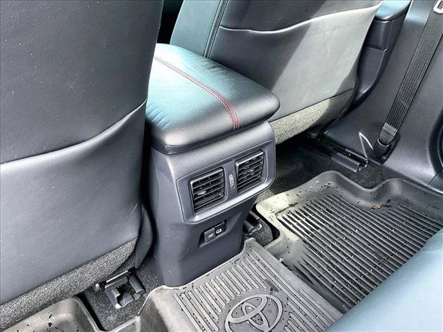 Used 2022 Toyota RAV4 XSE AWD/4WD image 25