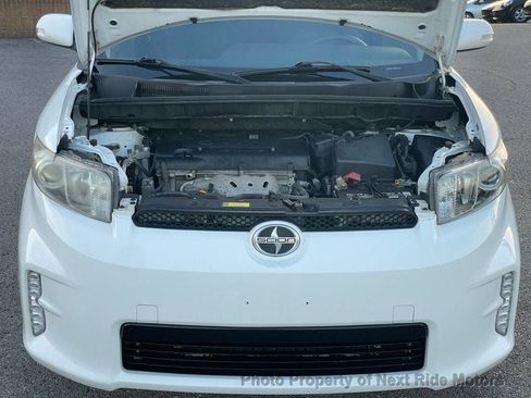 Used 2014 Scion xB FWD image 22