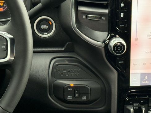 New 2026 RAM 3500 Laramie AWD/4WD image 15