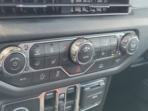 New 2025 Jeep Wrangler Sport S image 27