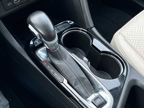 Used 2021 Buick Encore GX Essence w/ Advanced Technology Package image 20