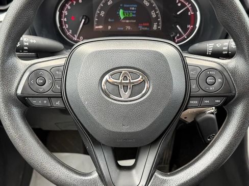 Certified 2025 Toyota RAV4 LE AWD/4WD image 19