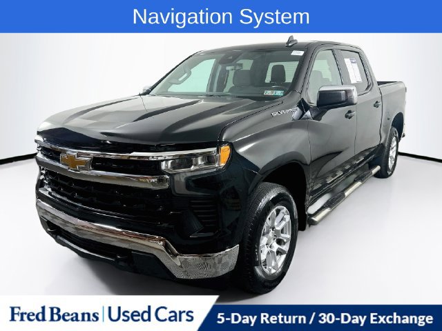 Used 2024 Chevrolet Silverado 1500 LT AWD/4WD image 3