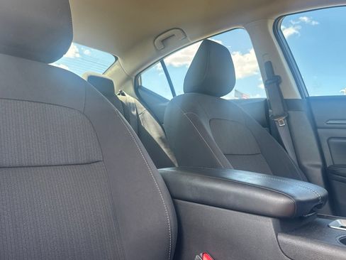 Certified 2025 Nissan Altima 2.5 SV FWD image 29