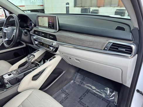Used 2022 Kia Telluride SX w/ SX Prestige Package AWD/4WD image 14