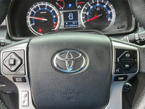 Certified 2019 Toyota 4Runner SR5 Premium image 11