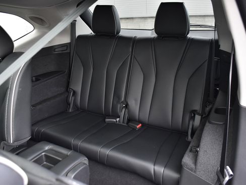 Used 2024 Acura MDX SH-AWD w/ Advance Package image 21