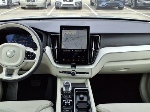 New 2026 Volvo XC60 B5 Ultra w/ Climate Package image 20