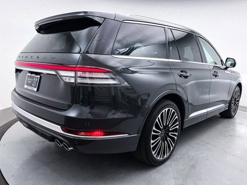 Used 2023 Lincoln Aviator Black Label w/ Dynamic Handling Package image 20