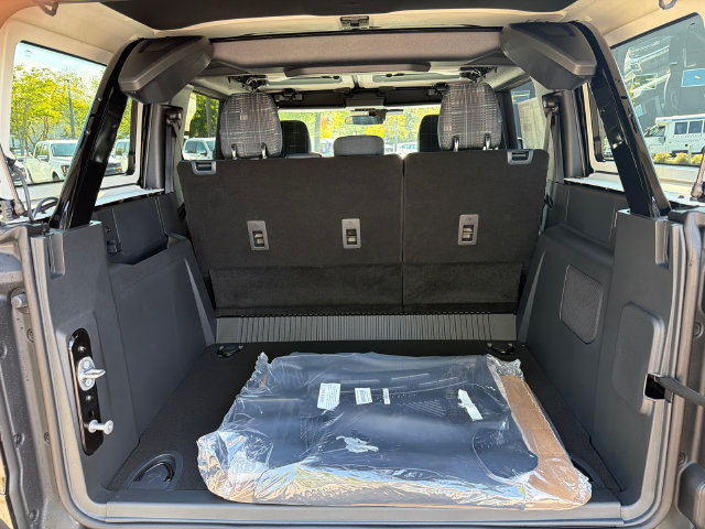 New 2026 Ford Bronco Heritage Edition AWD/4WD image 21