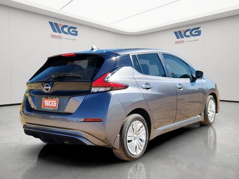 Used 2025 Nissan Leaf S FWD image 3