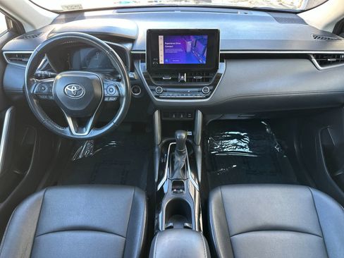 Used 2023 Toyota Corolla Cross XLE w/ Convenience Package AWD/4WD image 15
