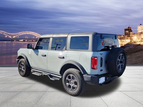 Used 2024 Ford Bronco Big Bend image 3