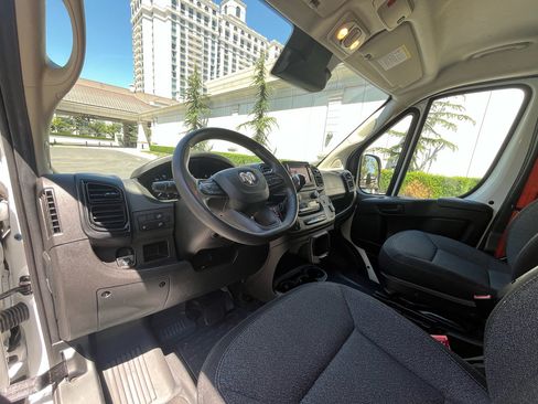 Used 2023 RAM ProMaster 3500 w/ Driver Convenience Group FWD image 16