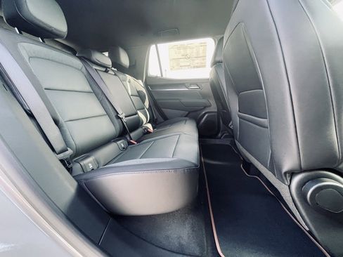 New 2026 GMC Terrain AT4 w/ Technology Package II image 26