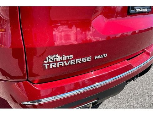 Used 2023 Chevrolet Traverse Premier AWD/4WD image 34