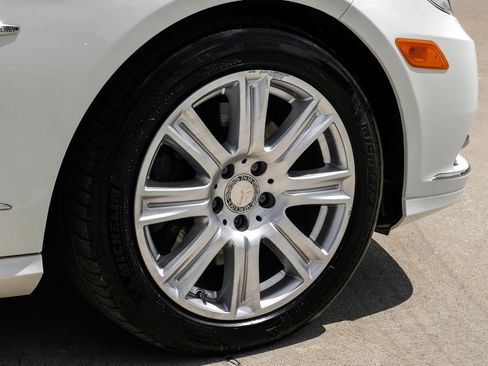 Used 2012 Mercedes-Benz E 350 Sedan image 51