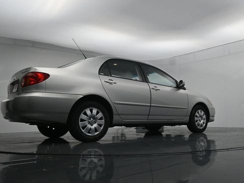 Used 2003 Toyota Corolla LE FWD image 33