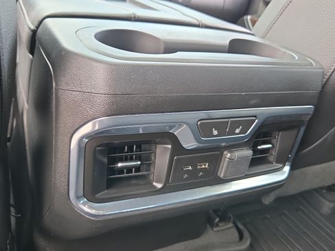 Used 2022 GMC Sierra 2500 Denali AWD/4WD image 14
