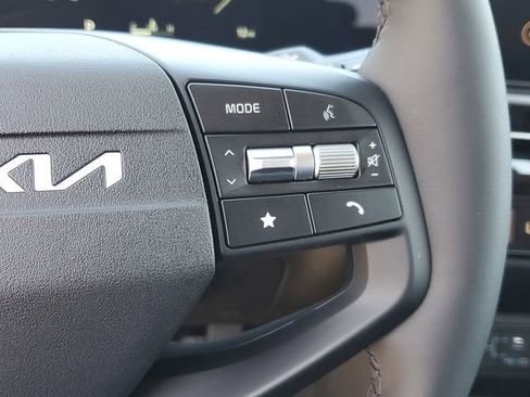 New 2026 Kia Sportage SX image 19