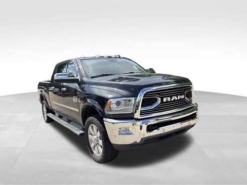 Used 2018 RAM 3500 Laramie Longhorn w/ Snow Chief Group AWD/4WD image 3