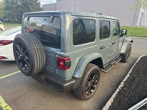 Used 2024 Jeep Wrangler Unlimited Sahara image 5