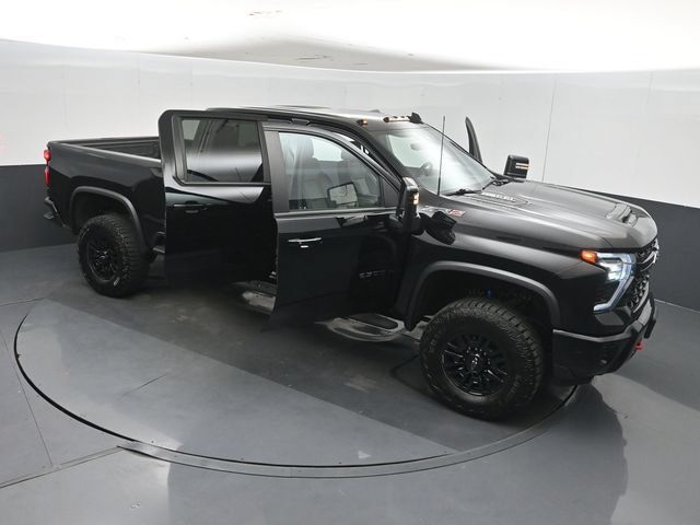 Used 2024 Chevrolet Silverado 2500 ZR2 w/ Technology Package AWD/4WD image 63