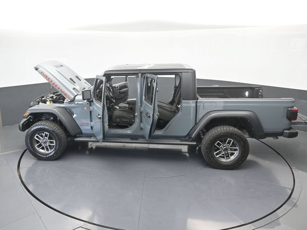 Used 2024 Jeep Gladiator Mojave AWD/4WD image 66
