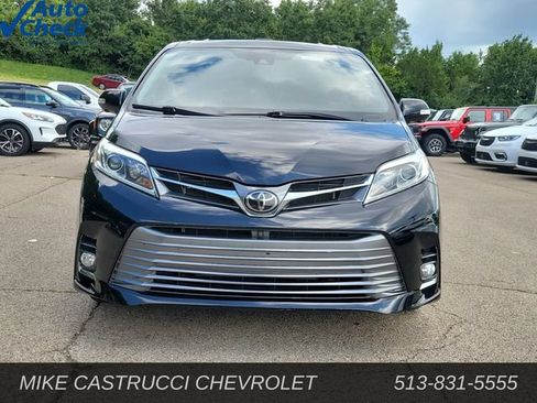 Used 2019 Toyota Sienna Limited Premium AWD/4WD image 8