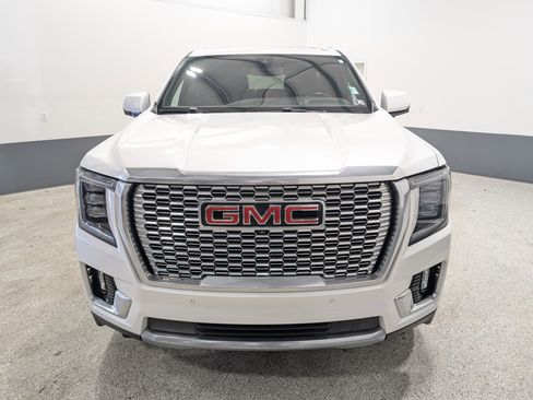 Used 2022 GMC Yukon Denali image 8