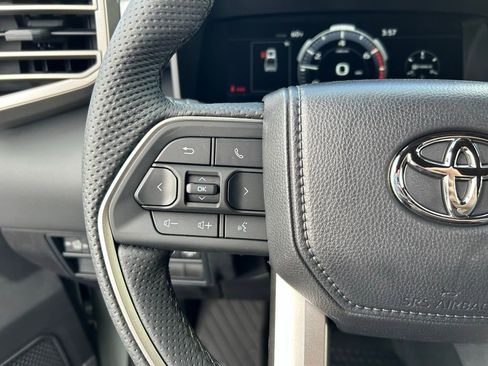 New 2026 Toyota Tundra Limited AWD/4WD image 16