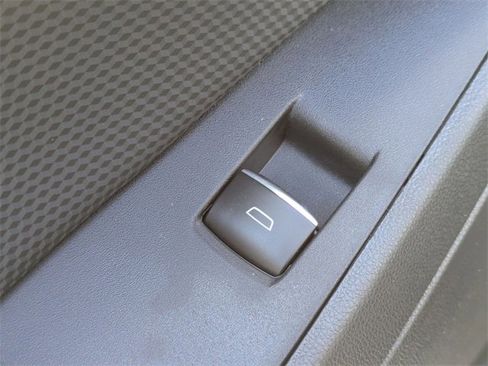 New 2026 Chevrolet Equinox RS w/ Convenience Package III image 27