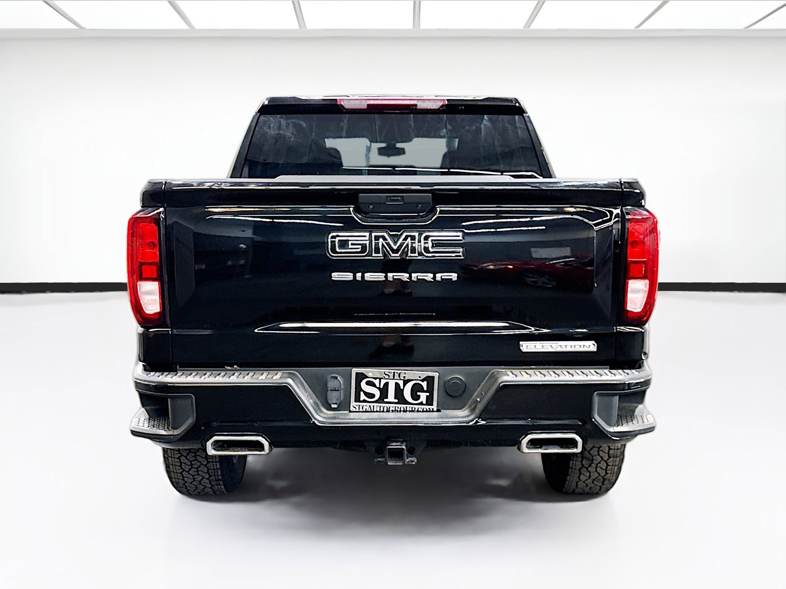 Used 2021 GMC Sierra 1500 Elevation w/ X31 Off-Road Package AWD/4WD image 5
