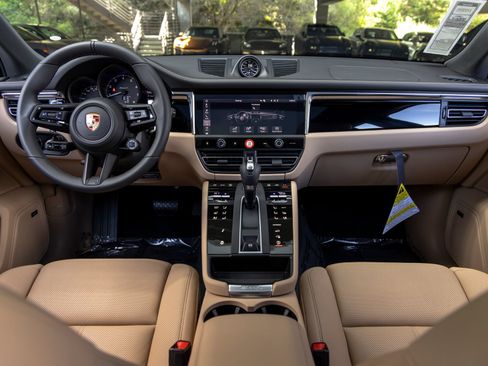 New 2026 Porsche Macan Turbo AWD/4WD image 41