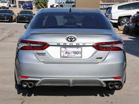 Used 2022 Toyota Camry XSE image 4