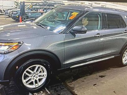 Certified 2025 Ford Explorer Active