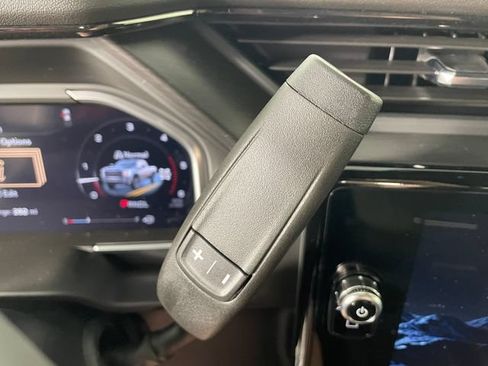 New 2026 GMC Sierra 3500 AT4 w/ AT4 Premium Plus Package AWD/4WD image 9