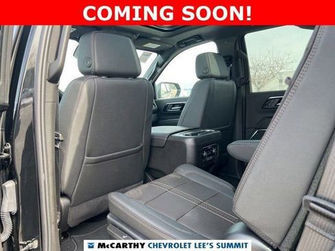 Used 2025 Chevrolet Tahoe High Country AWD/4WD image 35