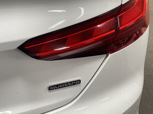 Used 2025 Audi A5 2.0T Premium Plus w/ Convenience Plus Package image 9