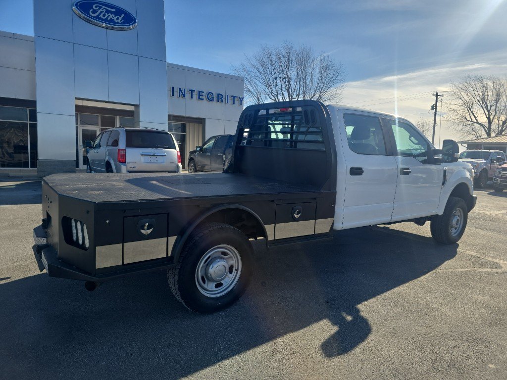 Used 2017 Ford F250 XL w/ Power Equipment Group AWD/4WD image 6
