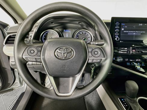 Used 2023 Toyota Camry LE FWD image 15