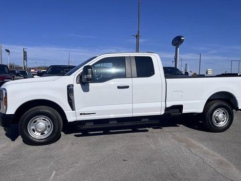 New 2026 Ford F350 XL w/ 360-Degree Camera Package RWD image 6