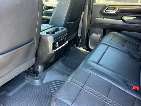 Used 2024 Chevrolet Silverado 2500 High Country AWD/4WD image 14