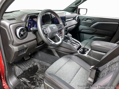 Certified 2024 Chevrolet Colorado Z71 w/ Z71 Convenience Package 2 image 11