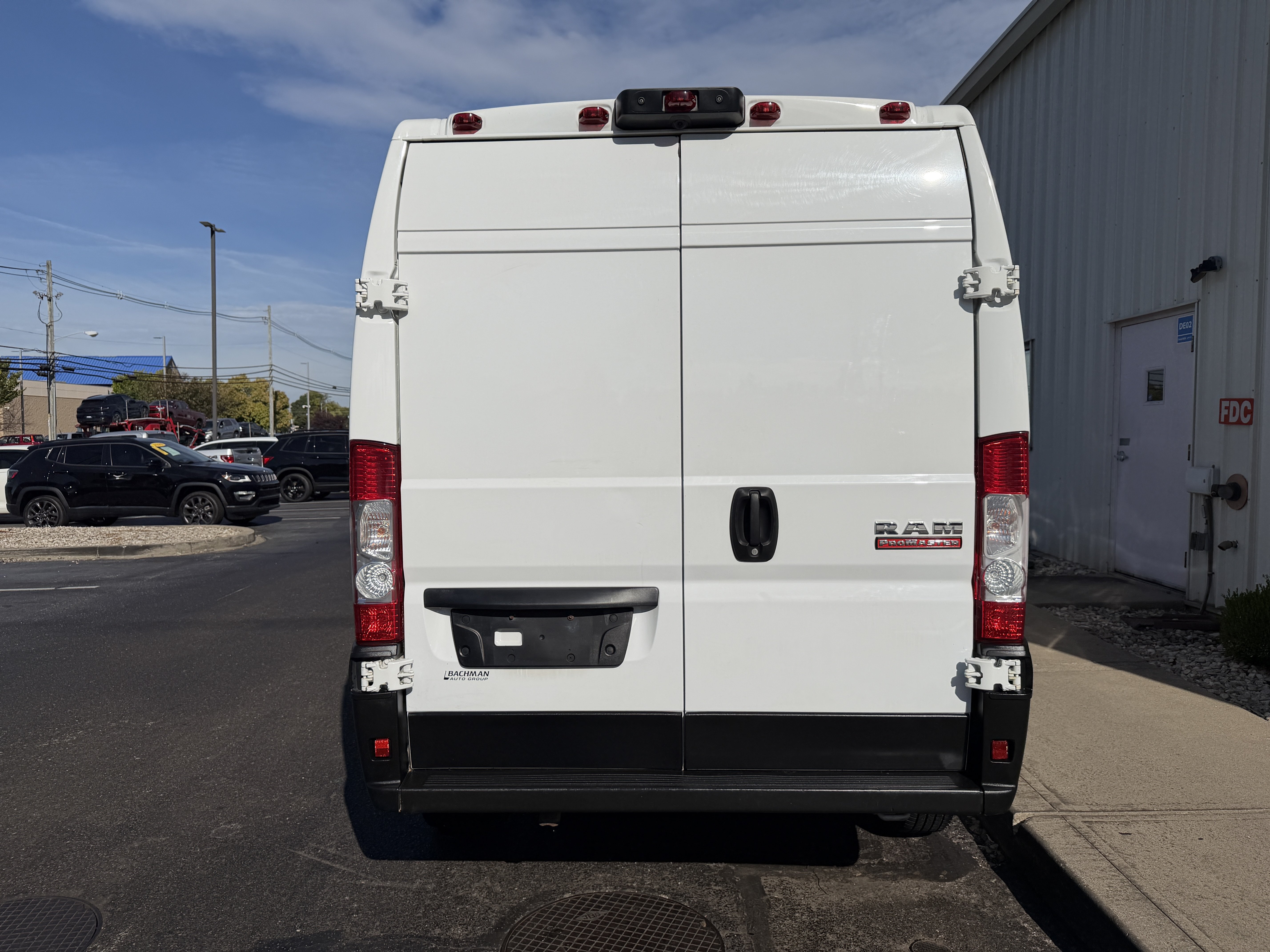 Used 2021 RAM ProMaster 2500 w/ Convenience Group FWD image 6
