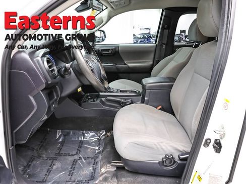Used 2019 Toyota Tacoma SR RWD image 13