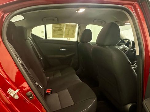 Used 2021 Nissan Sentra SV image 12