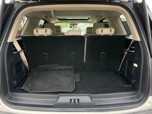 Used 2023 Ford Expedition Platinum AWD/4WD image 41