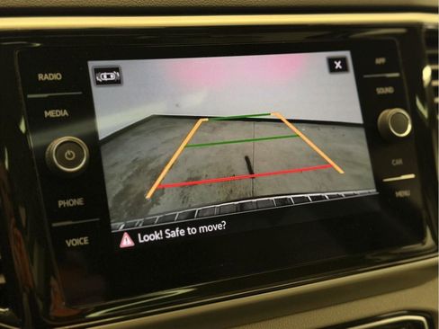 Used 2023 Volkswagen Atlas SE w/ Panoramic Sunroof Package AWD/4WD image 23