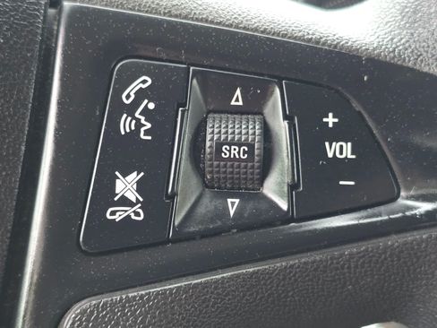Used 2013 Chevrolet Equinox LS FWD image 16